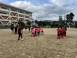 TM終わりに保護者・選手・コーチ陣でPK大会